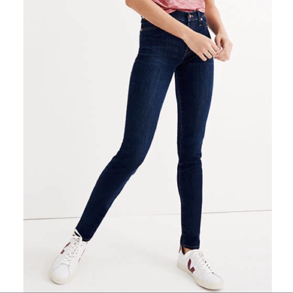 Madewell 9” Mid-Rise Skinny Jeans in Larkspur Wash